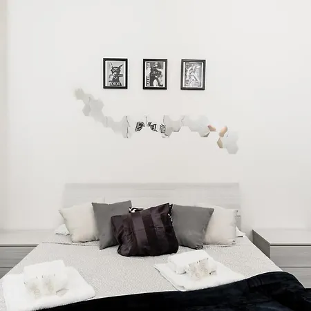 City Center 8'Minutes! Free Wi-Fi & Netflix 'Simona'S Retreat' By Tilo Genova Esterno foto